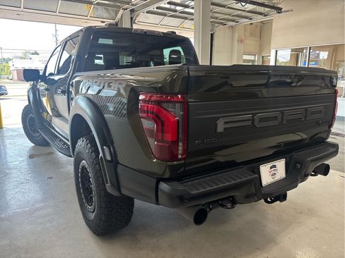 Used 2025 Ford F150 Raptor AWD/4WD image 6
