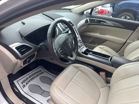 Used 2020 Lincoln MKZ AWD image 14