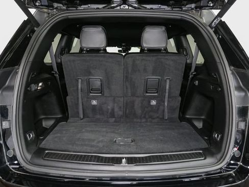 Used 2023 Jeep Grand Cherokee L Laredo AWD/4WD image 10