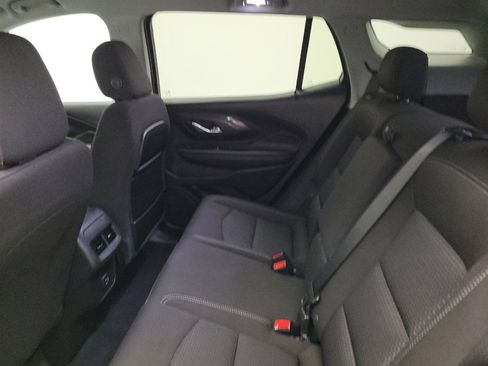 Used 2023 GMC Terrain SLE FWD image 18