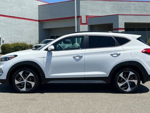Used 2018 Hyundai Tucson Limited w/ Ultimate Package 02 AWD/4WD image 9