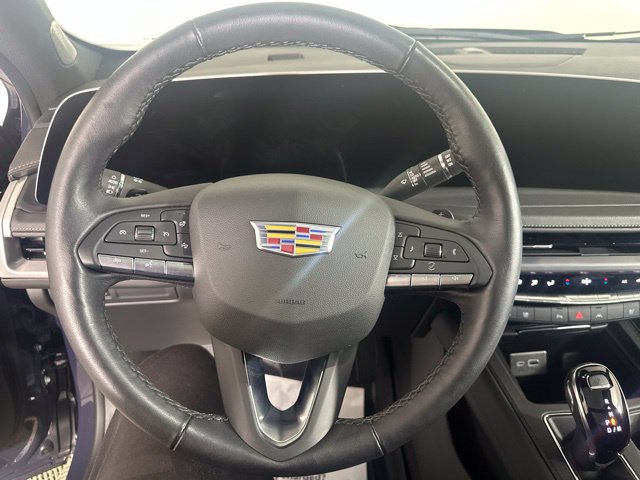 Used 2025 Cadillac XT4 Premium Luxury AWD/4WD image 13