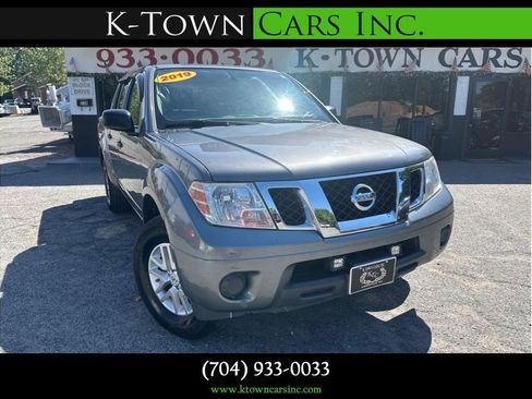 Used 2019 Nissan Frontier SV RWD image 1