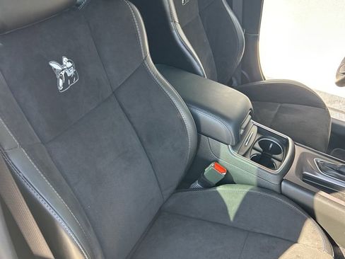 Used 2023 Dodge Charger Scat Pack image 17