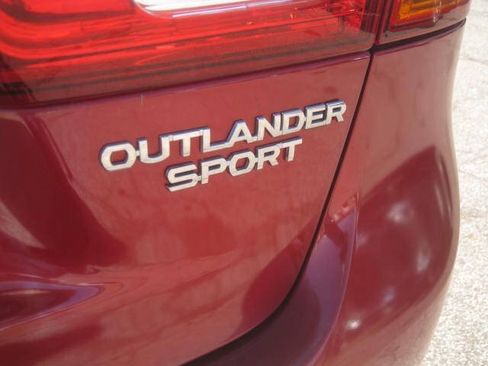 Used 2015 Mitsubishi Outlander Sport SE AWD/4WD image 11