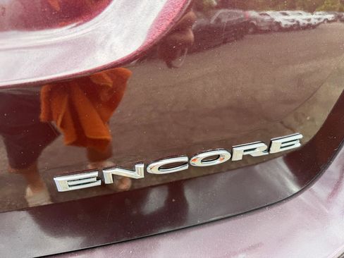 Used 2018 Buick Encore Sport Touring w/ Safety Package FWD image 12