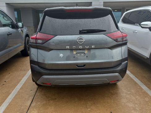Used 2023 Nissan Rogue S FWD image 7