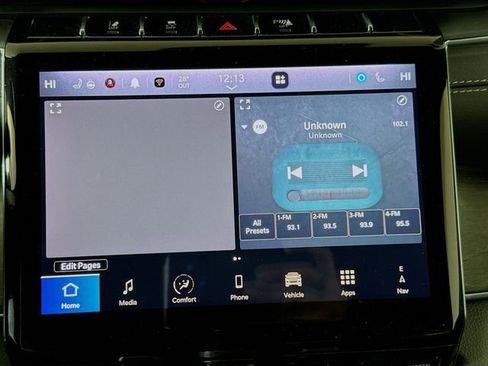 Used 2024 Jeep Grand Cherokee L Overland w/ Advanced Protech Group III image 15