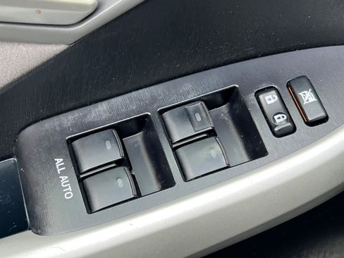 Used 2013 Toyota Prius Prime Plug-In Hybrid FWD image 13