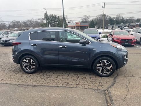 Used 2020 Kia Sportage EX image 20
