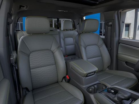 New 2026 Chevrolet Colorado ZR2 image 16