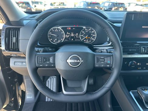 New 2026 Nissan Pathfinder SV image 24