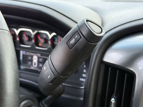 Used 2017 Chevrolet Silverado 1500 LTZ w/ Texas Edition image 19