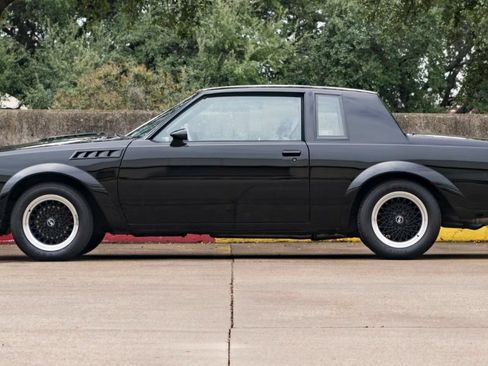 Used 1987 Buick Regal Coupe RWD image 11