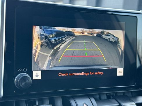 Used 2024 Toyota RAV4 XLE image 28