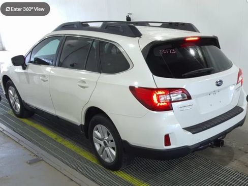 Used 2017 Subaru Outback 2.5i AWD/4WD image 3