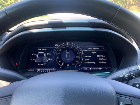 Certified 2026 Cadillac CT4 Premium Luxury AWD/4WD image 21