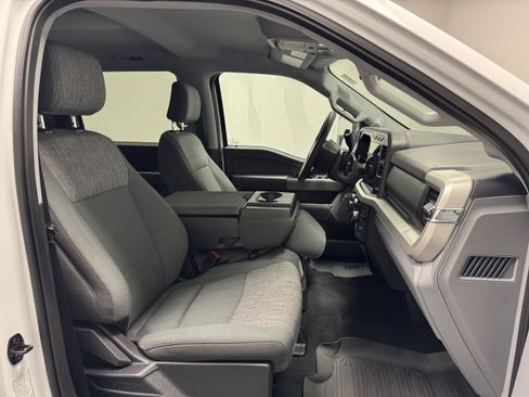 Used 2023 Ford F250 XLT w/ XLT Premium Package image 15