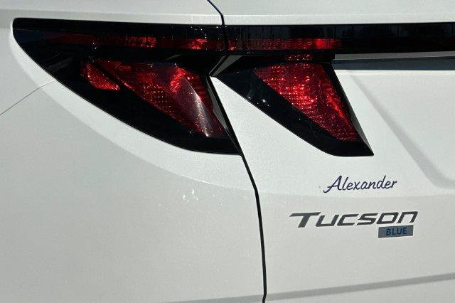 Certified 2026 Hyundai Tucson Blue SE AWD/4WD image 27