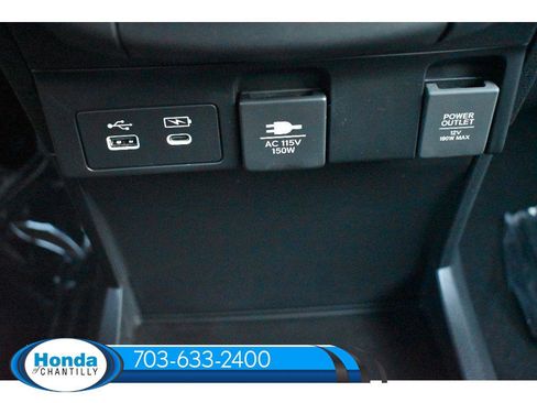 New 2026 Honda Odyssey Touring image 17