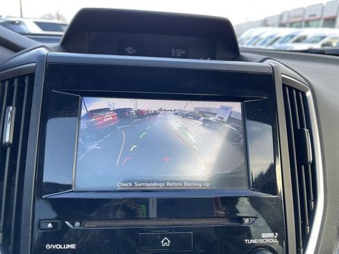 Used 2021 Subaru Forester Premium image 18