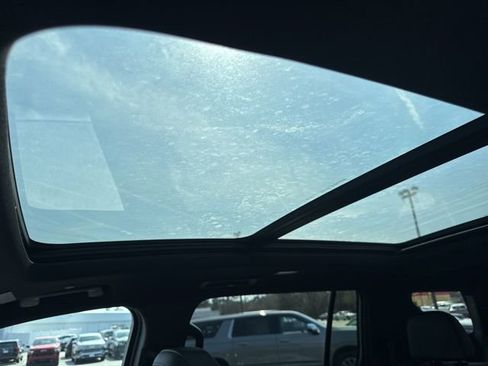 New 2026 Chevrolet Traverse Z71 w/ Driver Confidence Package image 25