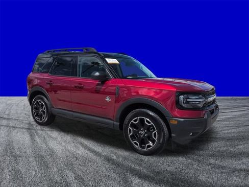 Certified 2025 Ford Bronco Sport Outer Banks AWD/4WD image 2