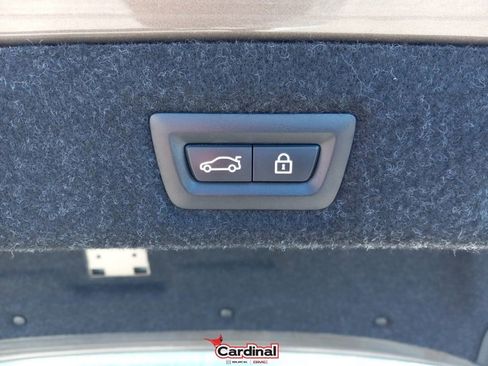 Used 2018 BMW 540i xDrive image 11