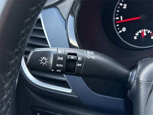 Used 2022 Kia Seltos S image 26