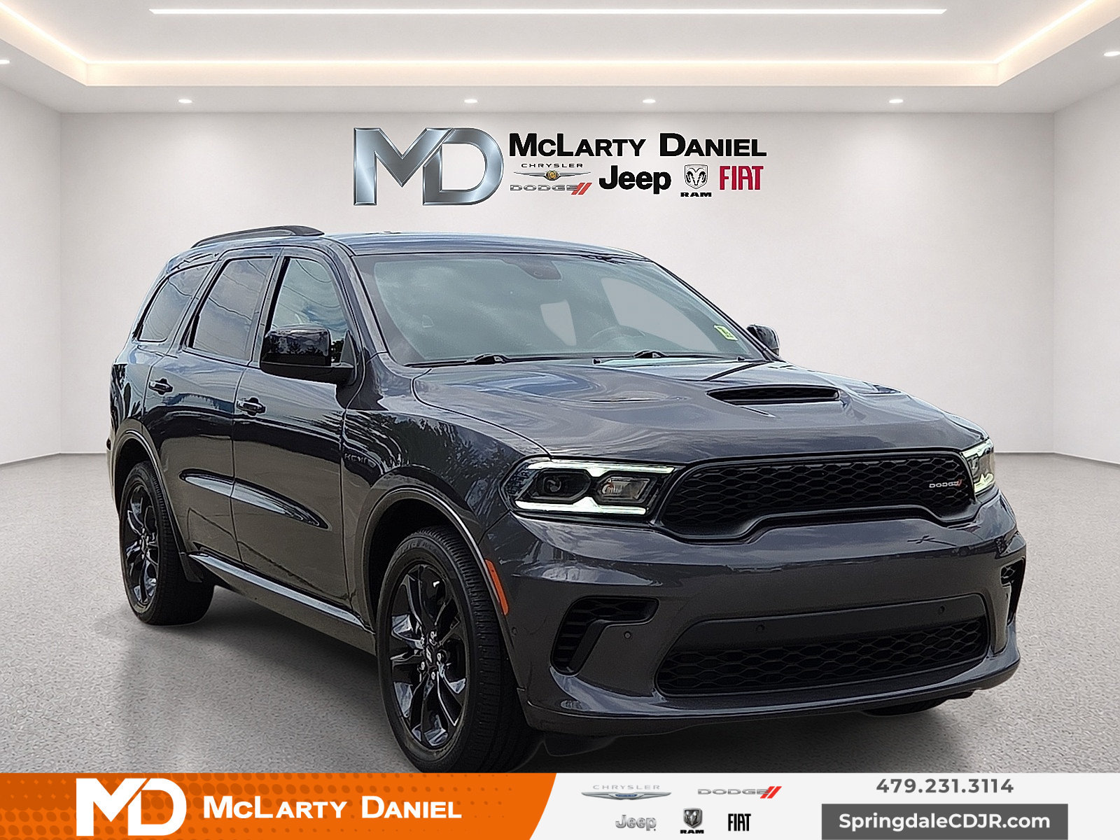 Used 2023 Dodge Durango R/T w/ Blacktop Package AWD/4WD image 1