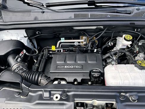 Used 2016 Chevrolet Trax LT w/ LT Convenience Package image 31