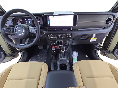 New 2026 Jeep Gladiator Mojave AWD/4WD image 34