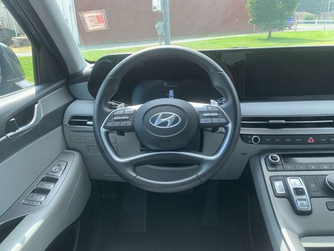 Used 2025 Hyundai Palisade SEL AWD/4WD image 18