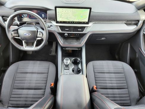 Certified 2025 Ford Explorer ST-Line image 12