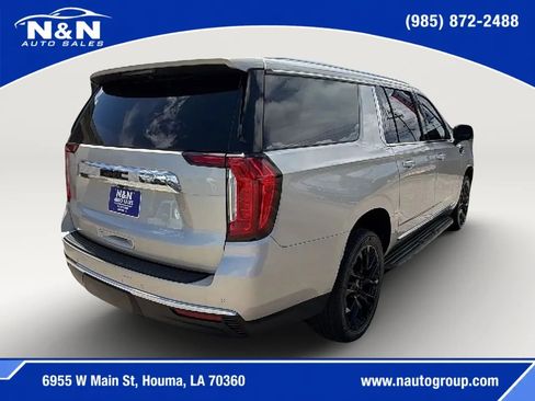 Used 2022 GMC Yukon XL SLT w/ SLT Premium Package RWD image 5