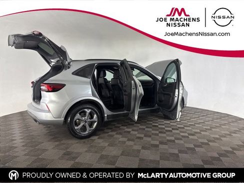 Used 2024 Ford Escape ST-Line image 14