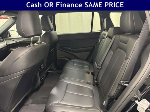 Used 2026 Jeep Cherokee Limited AWD/4WD image 14