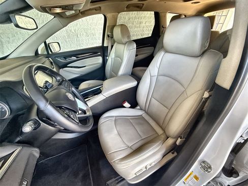 Certified 2022 Buick Enclave Essence w/ Experience Buick Package image 19