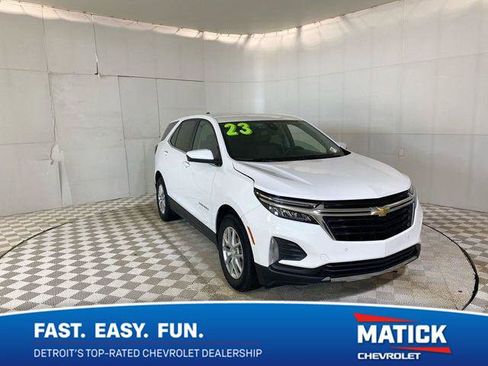 Used 2023 Chevrolet Equinox LT FWD image 1