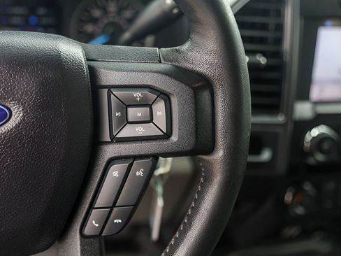 Used 2019 Ford F150 XLT w/ Equipment Group 302A Luxury image 16