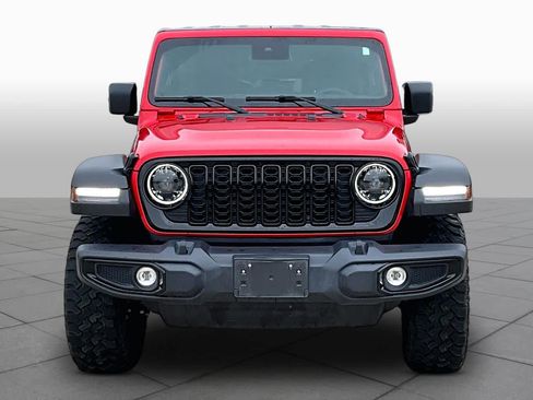 Used 2025 Jeep Wrangler Unlimited Sport AWD/4WD image 3
