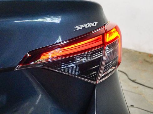 Used 2025 Honda Civic Sport image 12