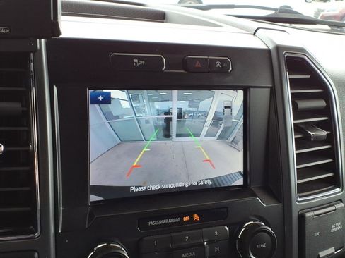 Used 2019 Ford F150 XLT w/ Equipment Group 302A Luxury image 11