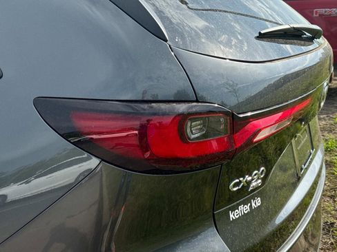 Used 2024 MAZDA CX-90 3.3 Turbo w/ Preferred Plus image 9