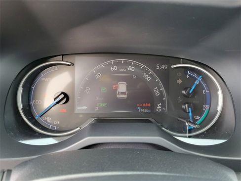 Used 2023 Toyota RAV4 SE image 31