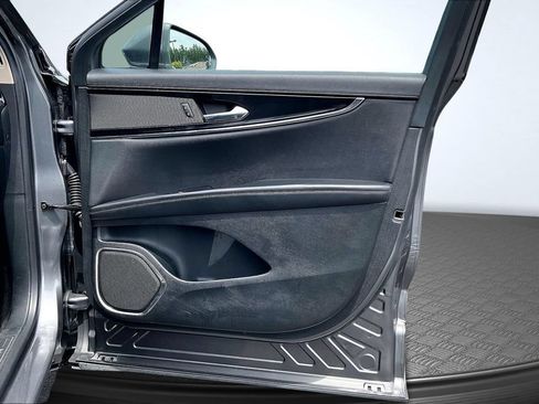 Certified 2022 Lincoln Nautilus Reserve FWD image 28