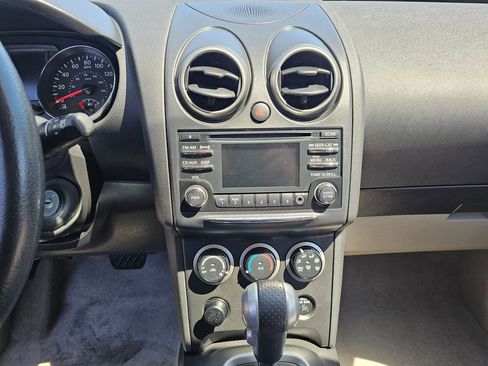 Used 2015 Nissan Rogue S w/ Convenience Package FWD image 26
