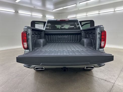 New 2026 GMC Sierra 1500 Elevation AWD/4WD image 23