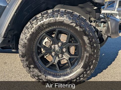 Used 2024 Jeep Wrangler Willys image 10