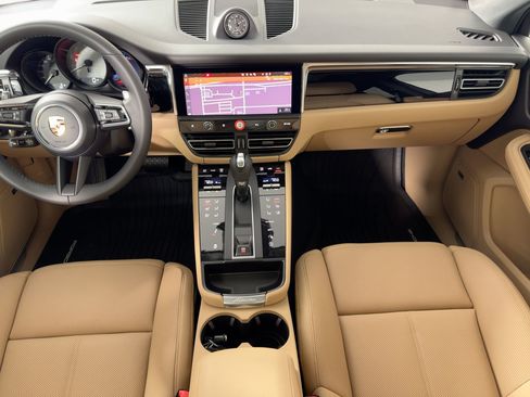 Used 2026 Porsche Macan S AWD/4WD image 27